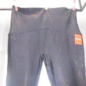 BNWT - Spanx Metallic Mist 7/8 Leggings in very black/multi size plus US 2X